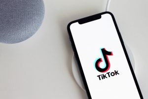 How to Purchase Real and Effective TikTok Likes